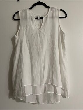 Sleeveless White Layered V-Neck Blouse - Lightweight Summer Top